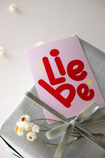 Lade das Bild in den Galerie-Viewer, Karte "Auf die Liebe" Dopamin Design
