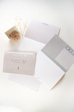 Lade das Bild in den Galerie-Viewer, Design Rezeptbox | beige | personalisierbar
