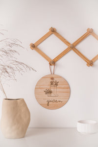 Holzschild "Wir sind im Garten"